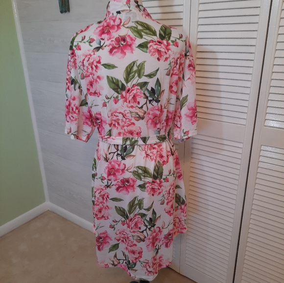 Show me your mumu brie floral robe one size *R - Picture 4 of 6